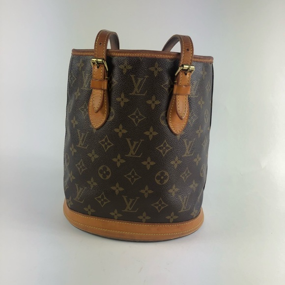 Louis Vuitton Handbags - Authentic “”” 🔥 LOUIS VUITTON Bucket Bag